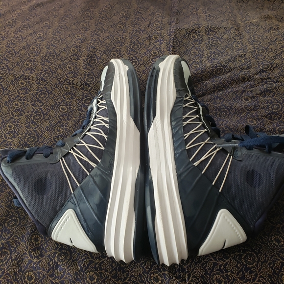 Nike Hyperdunk 2013 Women's basketball shoes 9 - Picture 5 of 7